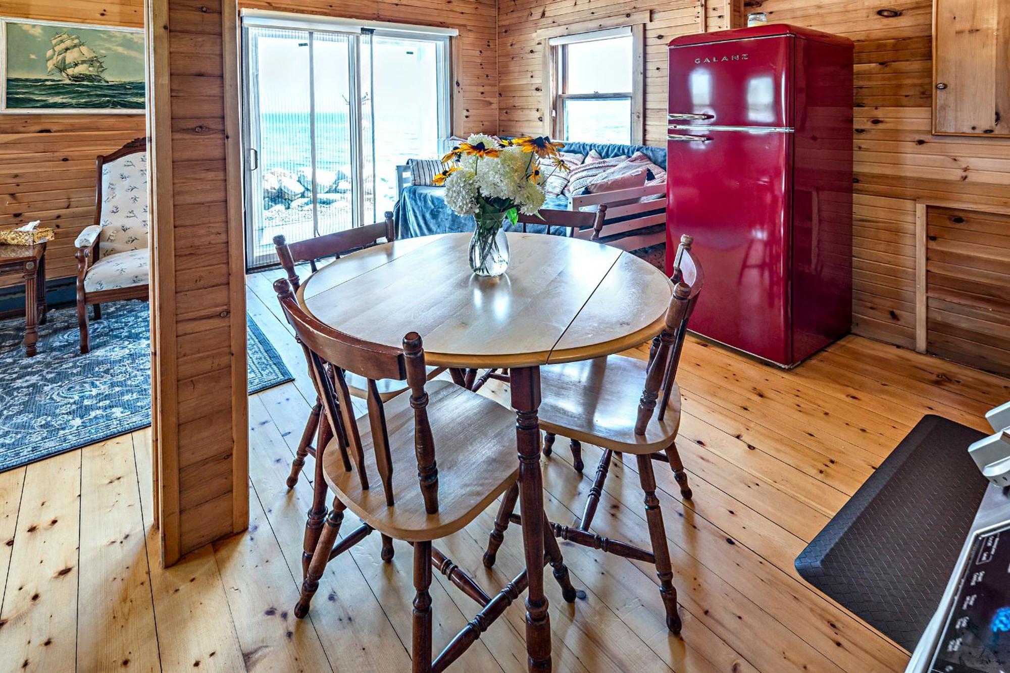 Nova Scotia Grover's Cove Seaside Holiday home